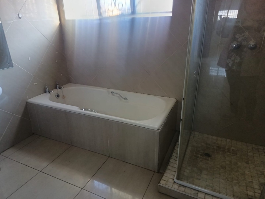 3 Bedroom Property for Sale in Beaconsfield Northern Cape